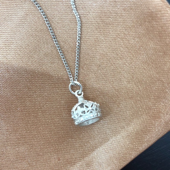 Jewelry - 925 Sterling Silver crown queen, princess necklace